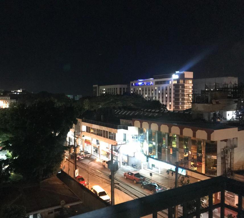 Cloud 907 Cityscapes Condominium Bacolod Buitenkant foto
